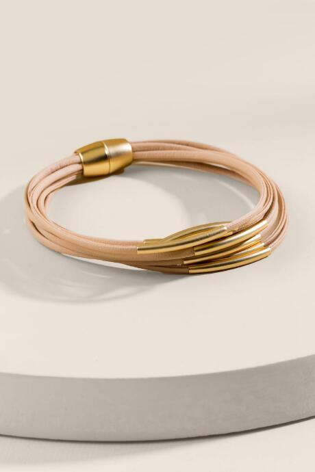 Francesca's Emersyn Magnetic Wrap Bracelet - Taupe