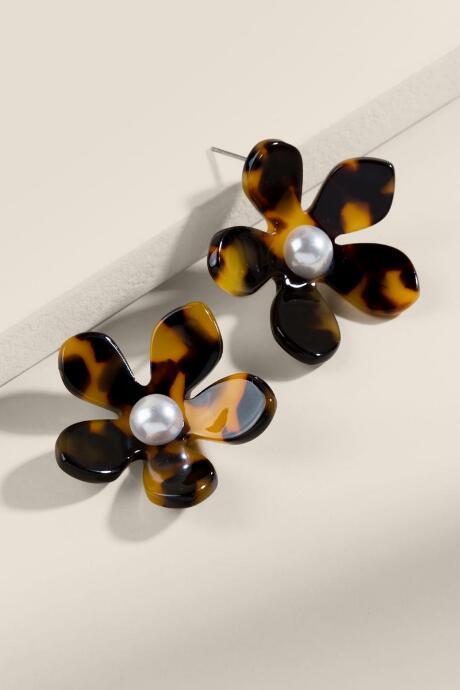 Francesca's Renata Flower Stud Earrings - Amber