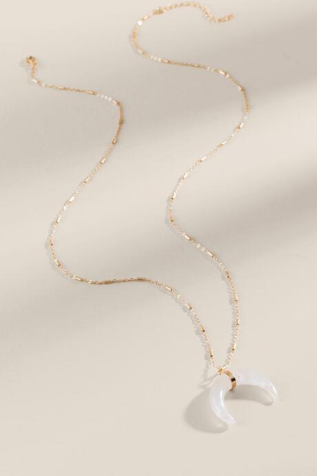 Francesca's Rhonda Bullhorn Pendant - Clear