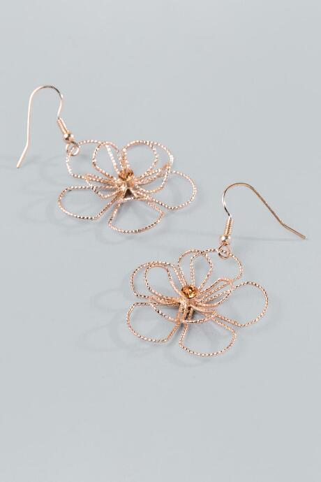 Francesca's Ramona Wire Flower Earrings - Rose/gold