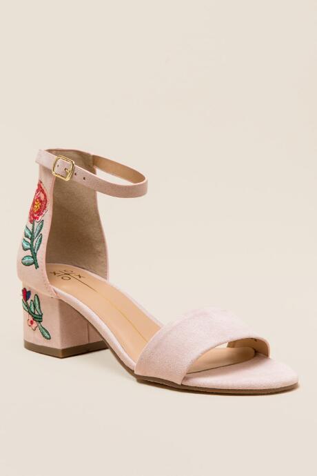 Xoxo Henry Embroidered Low Block Heel - Blush