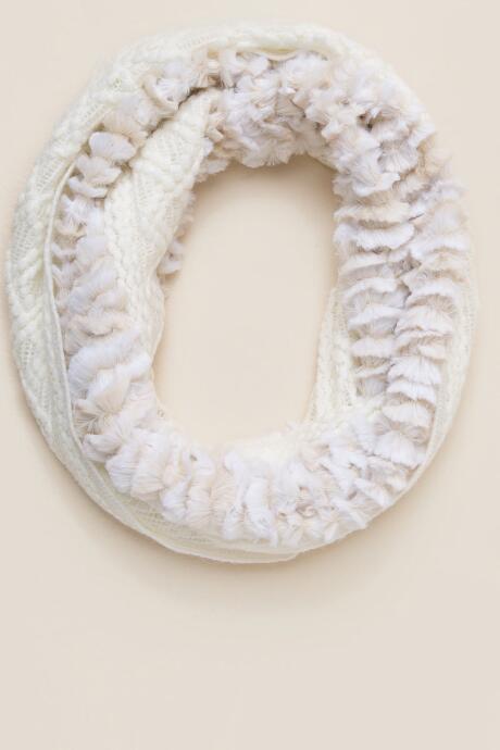 Francesca's Sawyer Loop Scarf - Ivory