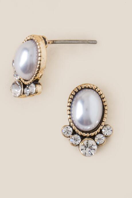 Francesca's Katherine Pearl Stud Earring - Pearl