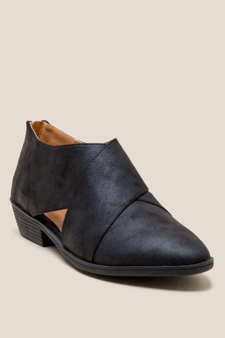 Lust For Life L4l Tumble Criss Cross Low Ankle Boot - Black
