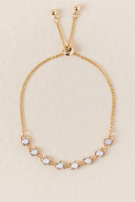 Francesca's Gisselle Oval Pull Tie Bracelet - Iridescent