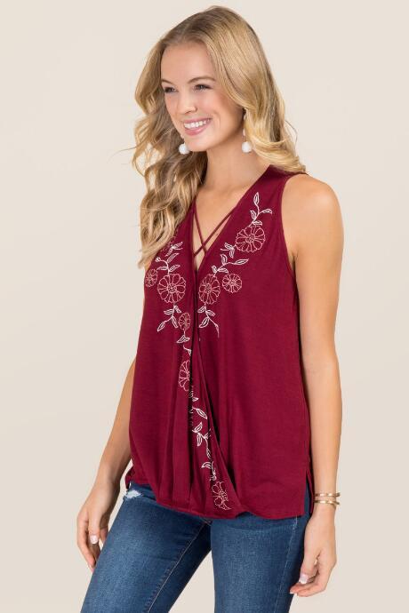 Alya Arlette Floral Embroidered Surplus Tank - Wine