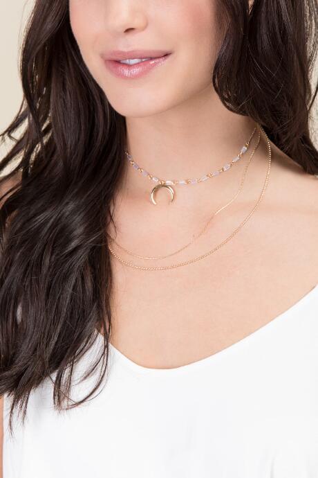 Francesca's Fiona Cascading Crescent Choker - White