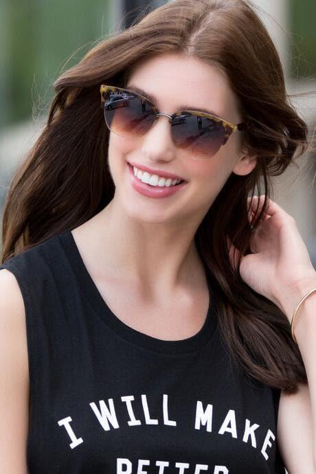Francesca's Daydreamer New Classic Sunglasses - Tortoise