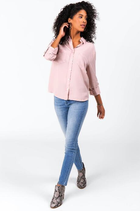 Francesca's Freddie Double Pocket Button Down Top - Rose