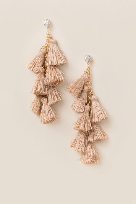 Francesca's Brynlee Tassel Drop Earrings - Taupe