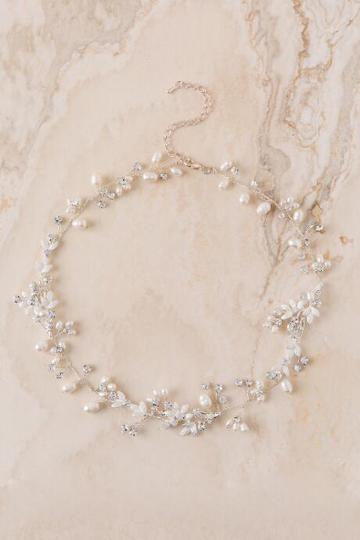 Francesca's Curated Collection Foliage Pearl Necklace - Ivory
