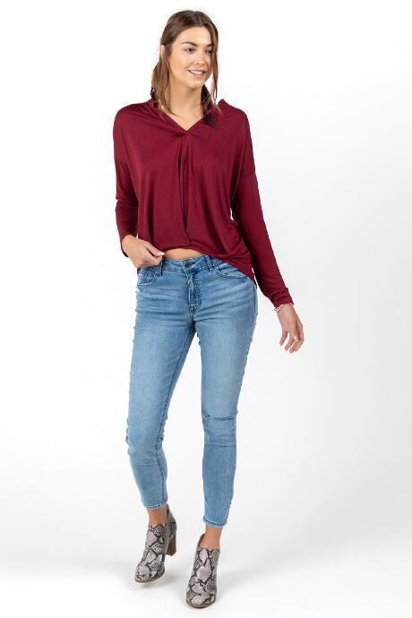 Francesca's Ramsey Pleat V-neck Blouse - Wine