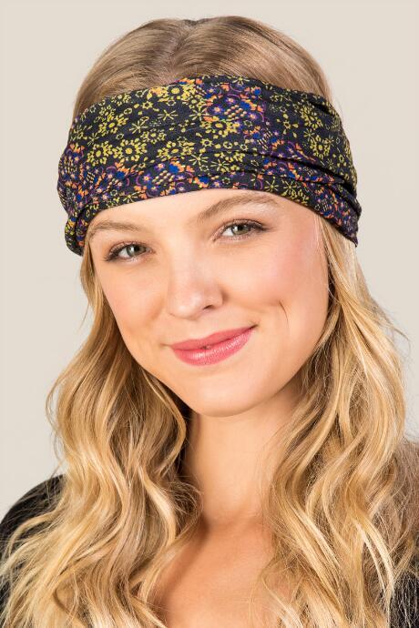 Francesca's Boho Bandeau In Gold Garland - Black