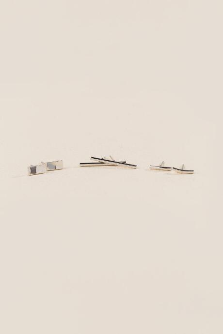 Francesca's Tia Bar Studs Set - Silver