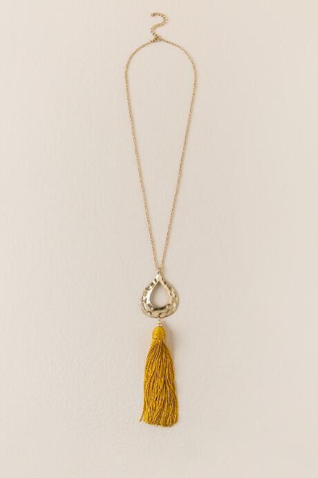 Francesca's Hazel Marigold Tassel Necklace - Marigold