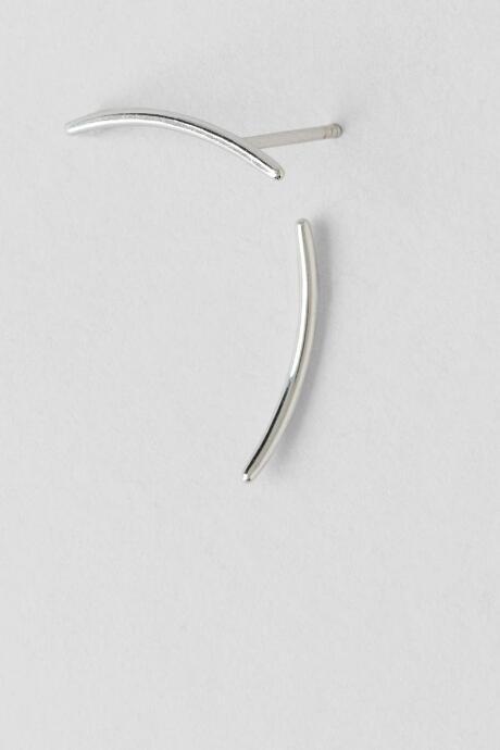 Francesca's Acadia Curved Bar Stud - Silver
