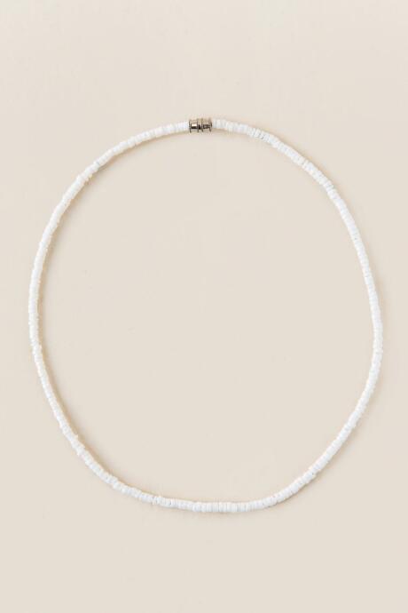 Francesca's Huntington Puka Shell Beaded Necklace - White