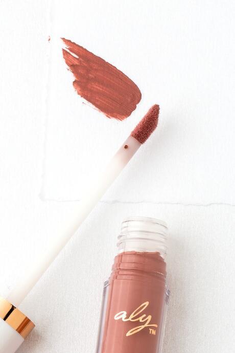 Aly Mauve Matte Lip