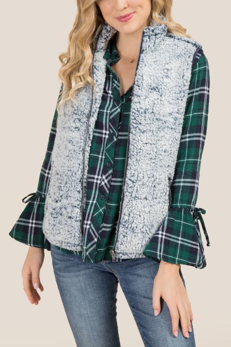 Mi Ami Farah Collared Wubby Vest - Navy