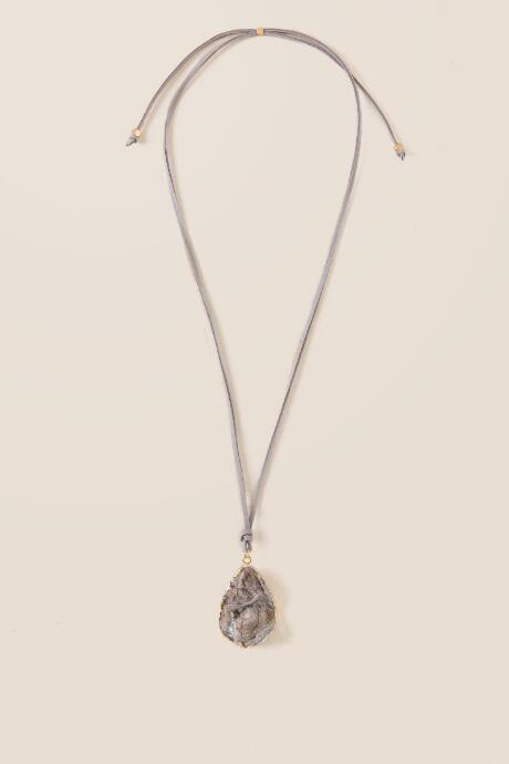 Francesca's Brooklyn Adjustable Druzy Pendant - Gray