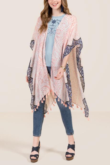 Francescas Tori Medallion Border Print Ruana - Pink