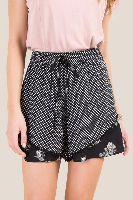 Francesca's Kennedy Flounce Soft Shorts - Black