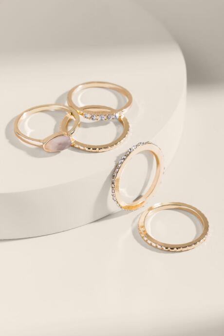 Francesca's Kathleen Stacking Ring Set - Lavender