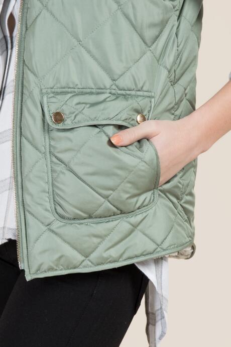 Mi Ami Fargo Reversible Wubby Lined Puffer Vest - Dark Olive