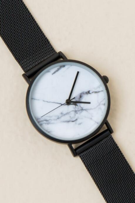Francesca's Naya Marble Dial Mesh Band Watch - Black