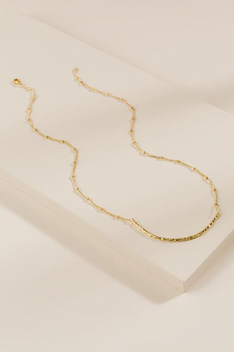 Francesca's Paulina Curved Bar Pendant Necklace - Gold