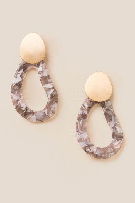 Francesca's Darlene Statement Drop Earrings - Gray