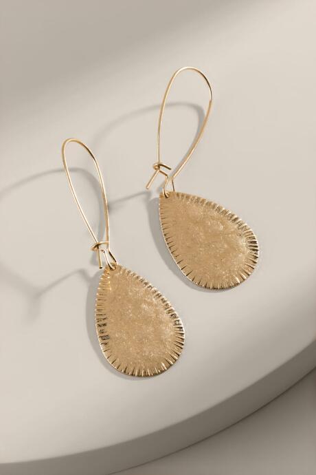 Francesca's Elle Worn Metal Teardrop Earrings - Gold