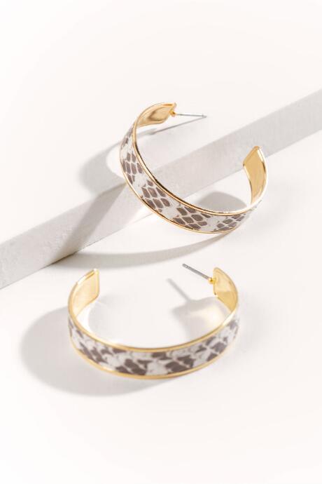 Francesca's Makayla Snake Hoop Earrings - Black/white