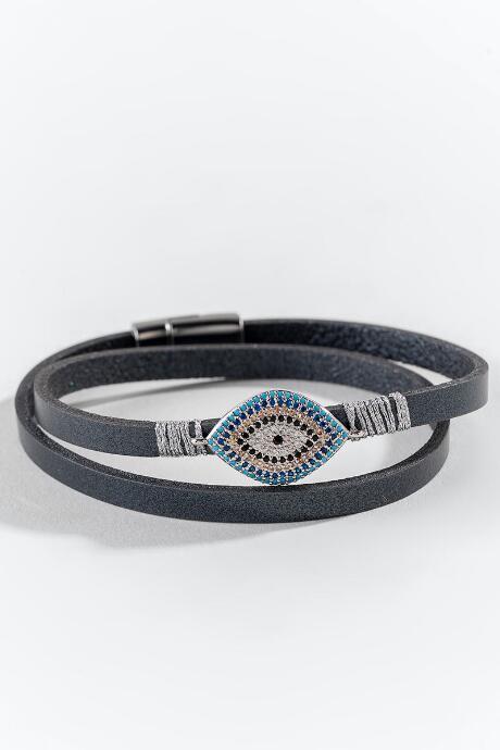 Francesca's Molly Pav Evil Eye Wrap Bracelet - Gray