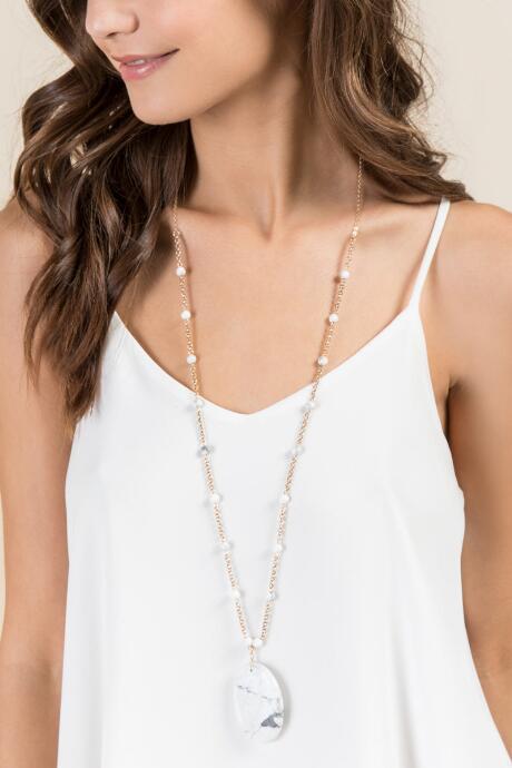 Francesca's Eden Marble Pendant - White