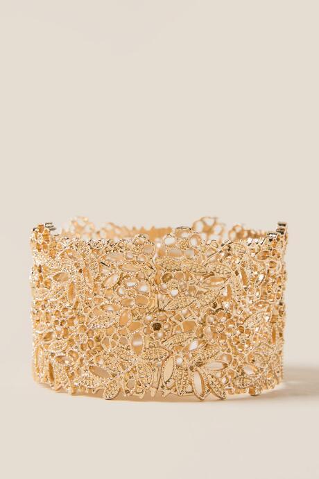 Francesca's Judith Filigree Stretch Metal Bracelet - Gold