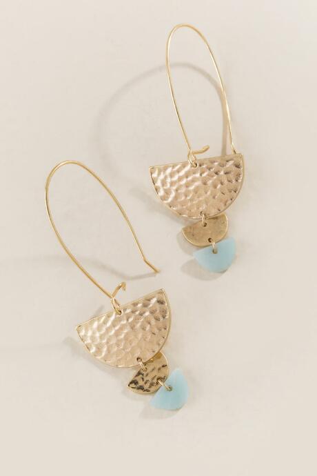 Francesca's Carrie Metal Crescent Linear Earrings - Gold