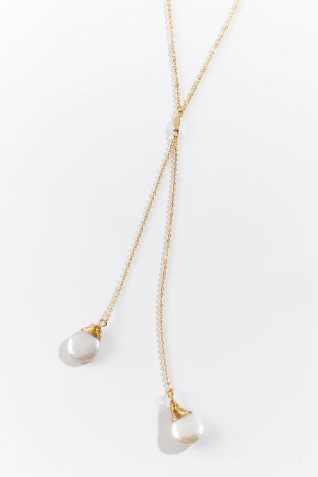 Francesca's Claire Freshwater Pearl Drop Lariat - Pearl