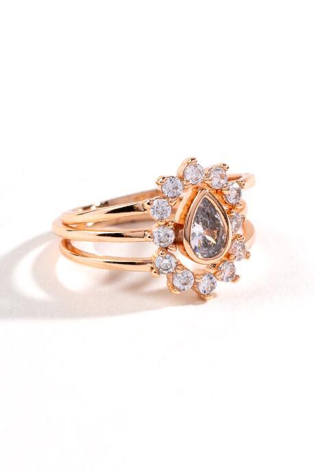 Francesca's Irene Teardrop Stackable Ring - Rose/gold