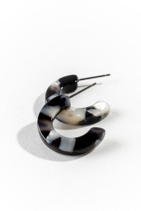 Francesca's Mila Resin Hoops - Black/white