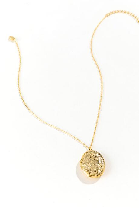 Francesca's Ella Oval Locket - Gold
