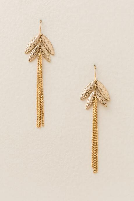 Francesca's Deryn Leaf Chain Drop Earring - Gold