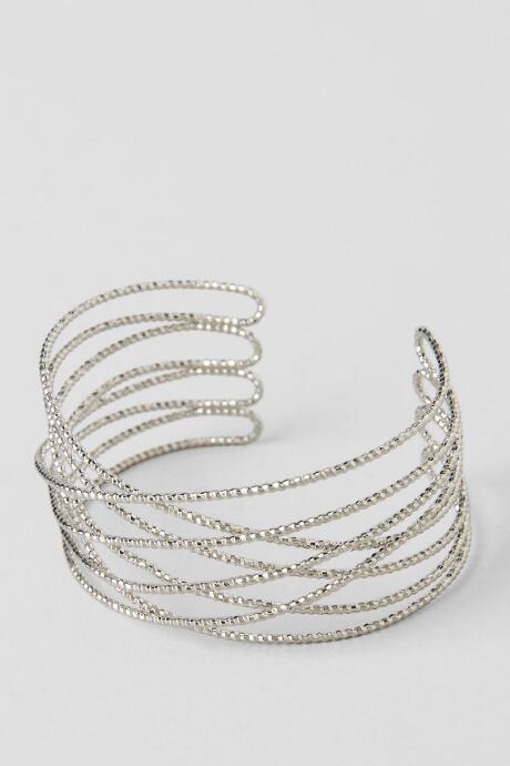 Francesca's Olinda Twisted Cuff - Silver