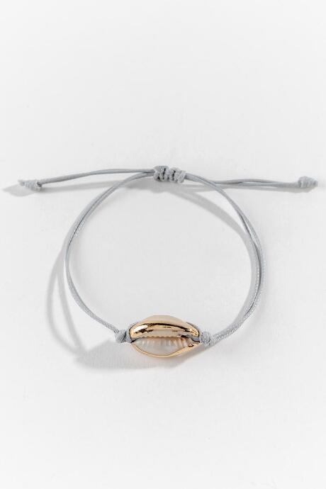 Francesca's Harper Cowrey Shell Pull Tie Bracelet - Gray