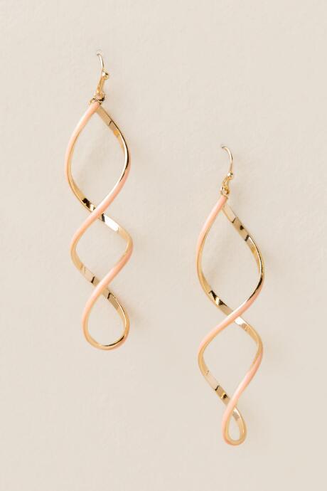 Francesca's Regina Twist Earrings - Blush
