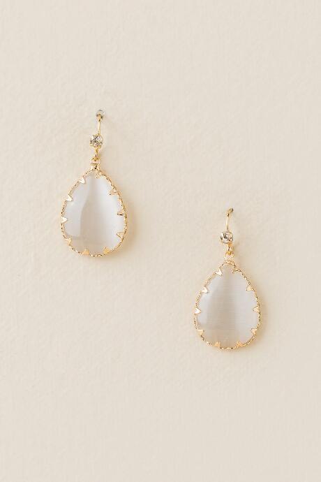 Francesca's Mallory Pronged Drop Earring In Gray - Gray