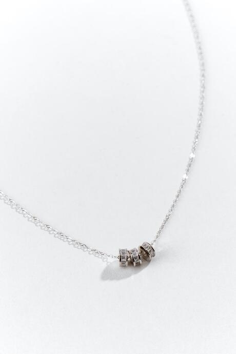 Francesca's Lillian Cz Romdelles Pendant Necklace - Silver