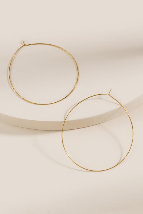 Francesca's Alexis Wire Infinity Hoop Earrings - Gold