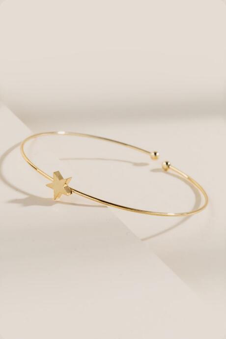 Francesca's Andrea Star Bangle Bracelet - Gold