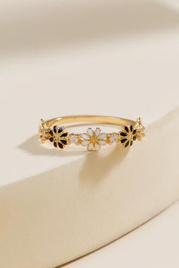 Francesca's Calla Crystal Floral Rings - Black